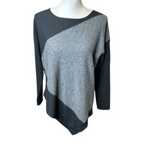 PLY Cashmere Black And Gray Color Block Handkerchief Hem Sweater Long Sleeve L